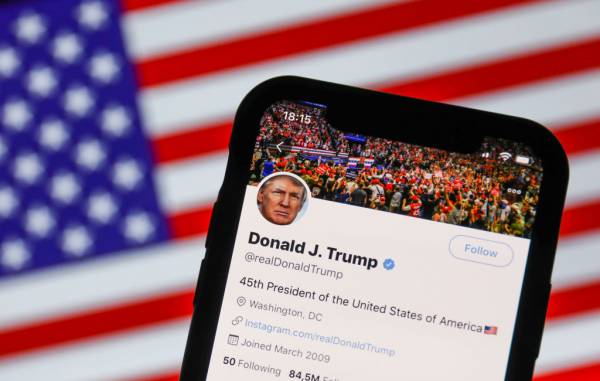 Article image for Donald Trump’s social media ban a ‘turning point’