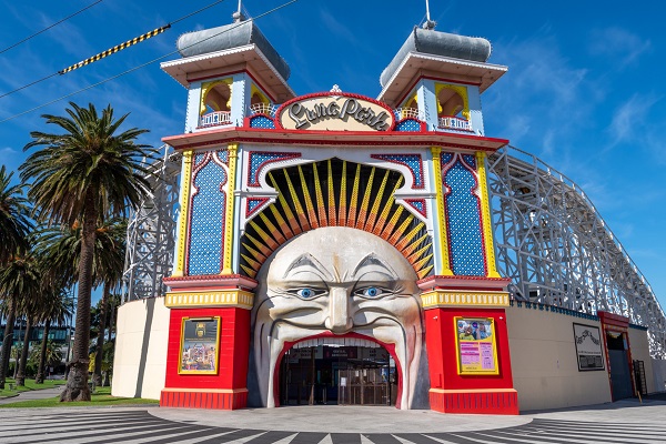 Article image for ‘We’re very concerned’: Works threaten Luna Park