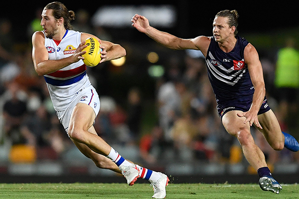 Article image for AFL stars Marcus Bontempelli and Nat Fyfe speak with 3AW