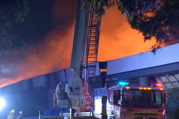 Article image for Massive fire destroys two factories in Melbourne’s south-east