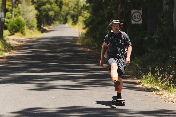 Article image for Why this man is skateboarding from Melbourne to Cairns