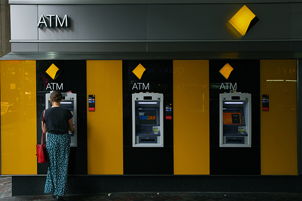 Article image for Commonwealth Bank ‘urgently’ working to fix online banking issue