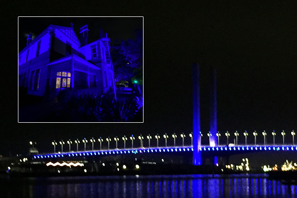 Article image for Victoria bathed in blue in tribute to fallen police officers