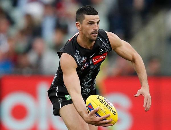 Article image for Scott Pendlebury addresses Nathan Buckley’s coaching future