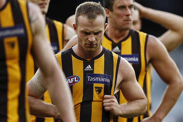 Article image for Hawthorn footy boss responds to Tom Mitchell trade reports