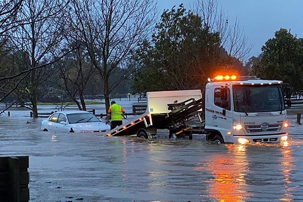 Article image for Gippsland residents evacuated amid fast-rising floodwaters