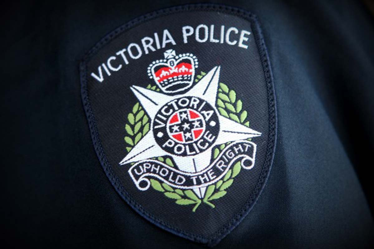 Article image for Regional Victorians urged to contact police if they see Melburnians in their towns