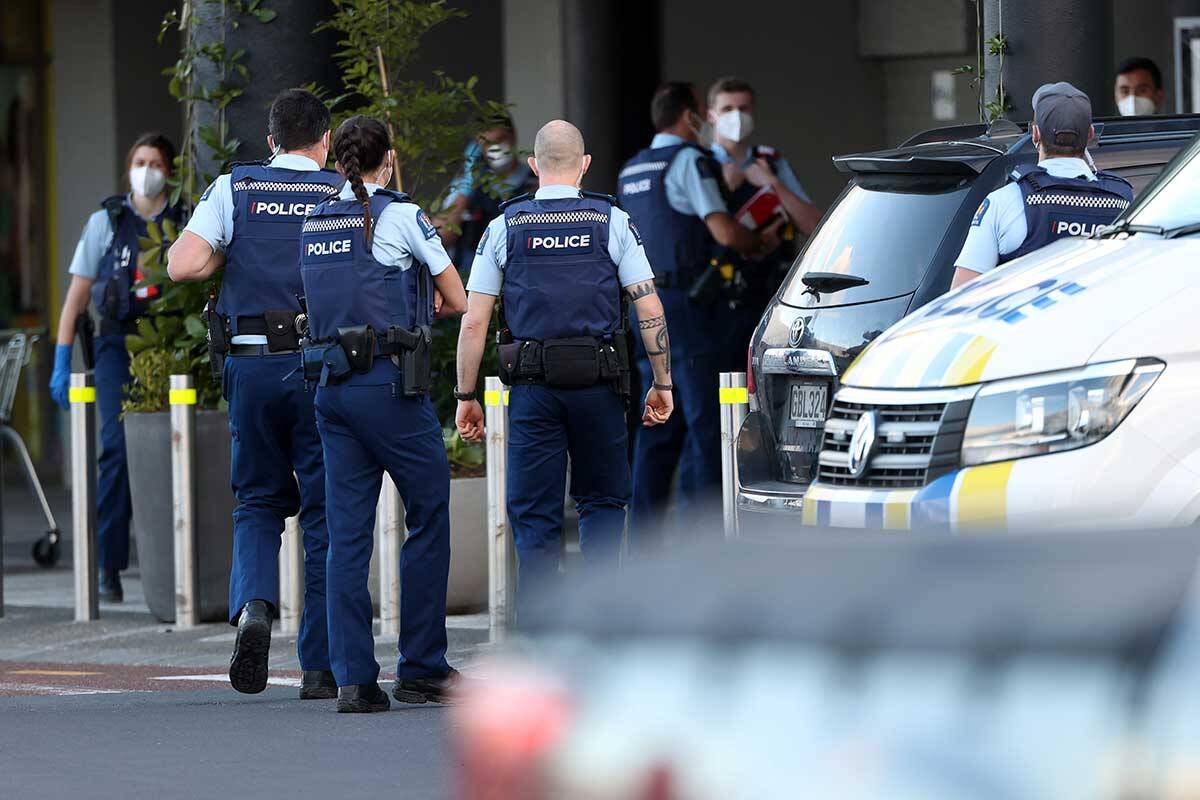 Article image for Terror suspect shot dead in New Zealand supermarket