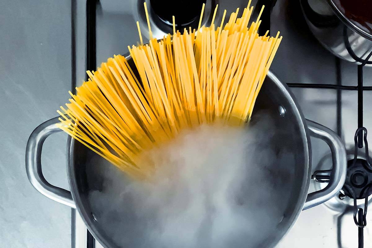 Article image for The surprising health benefit of reheated pasta