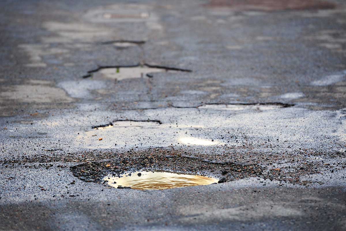 Why the Victorian Transport Association is 'worried' about road repairs