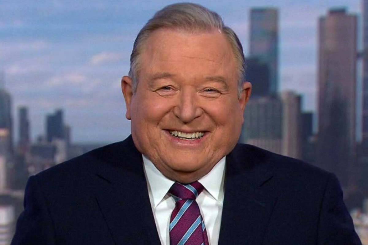 Article image for Peter Hitchener looks back on his career as he moves to weekend news