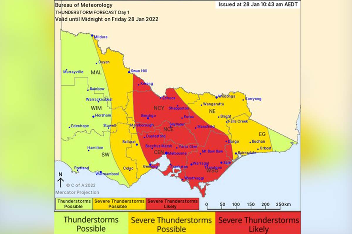 Weather bureau warns severe thunderstorms are likely in parts of Victoria today