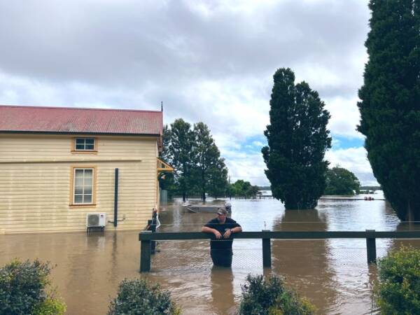 Article image for Urban planner slams risk threshold for current floodplain developments