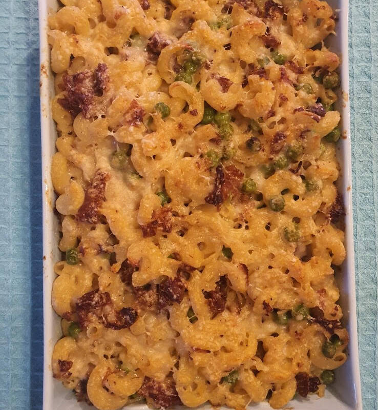 Article image for Dining with Den – Prosciutto and Pea ( Pasta Bake )