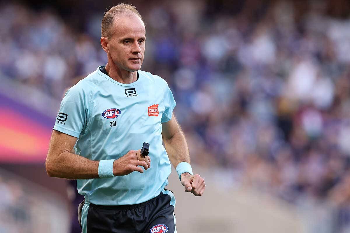 Article image for Recently retired AFL umpire responds to radical proposals