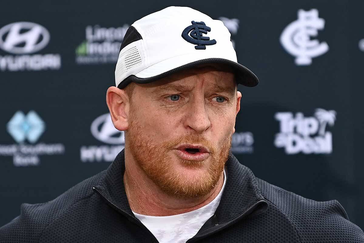 Article image for Carlton coach explains why he’d ‘do away’ with the injury sub