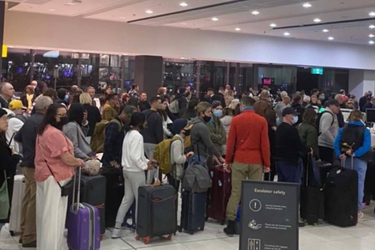 Article image for Airport boss issues luggage warning as school holiday exodus begins