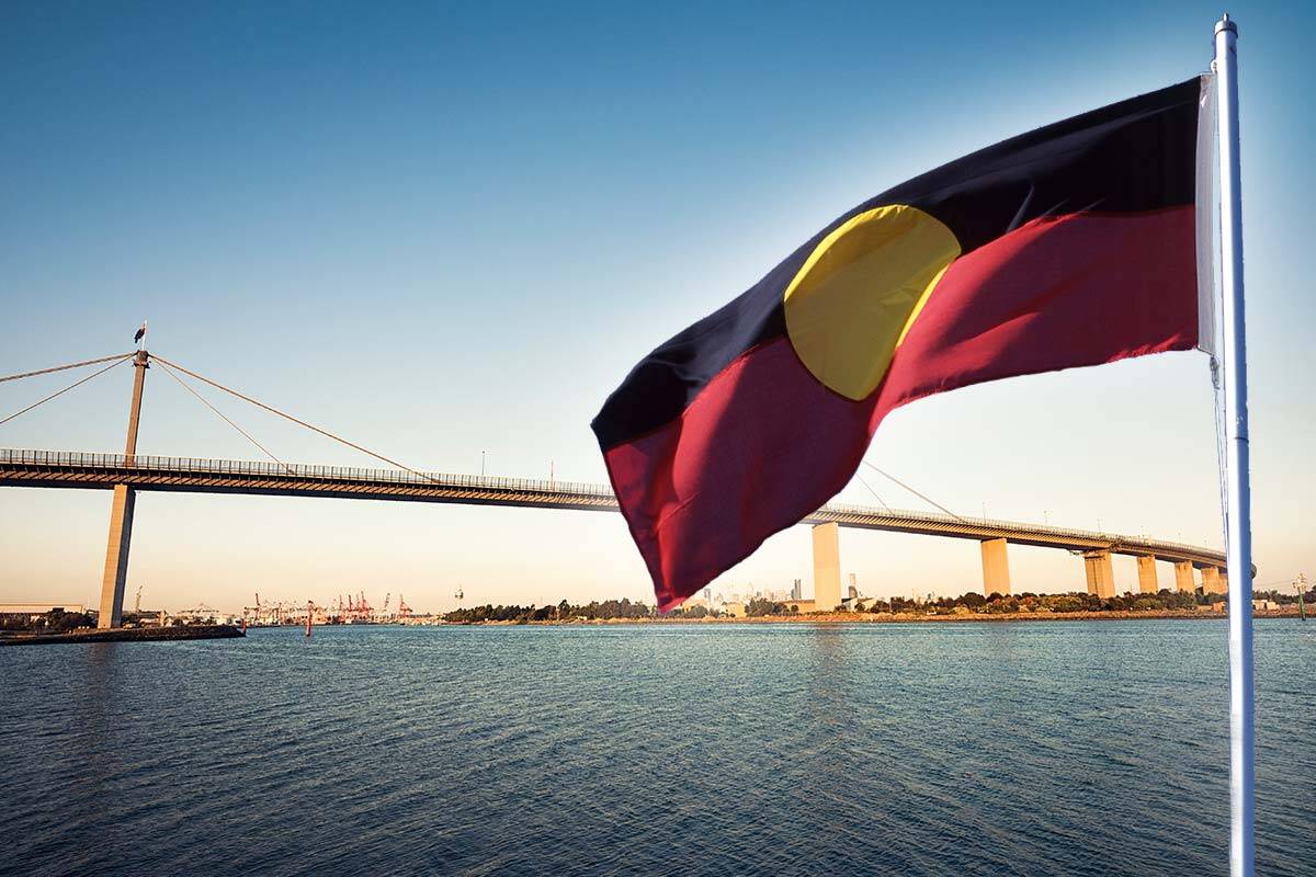 Article image for Aboriginal flag to fly on the West Gate Bridge permanently