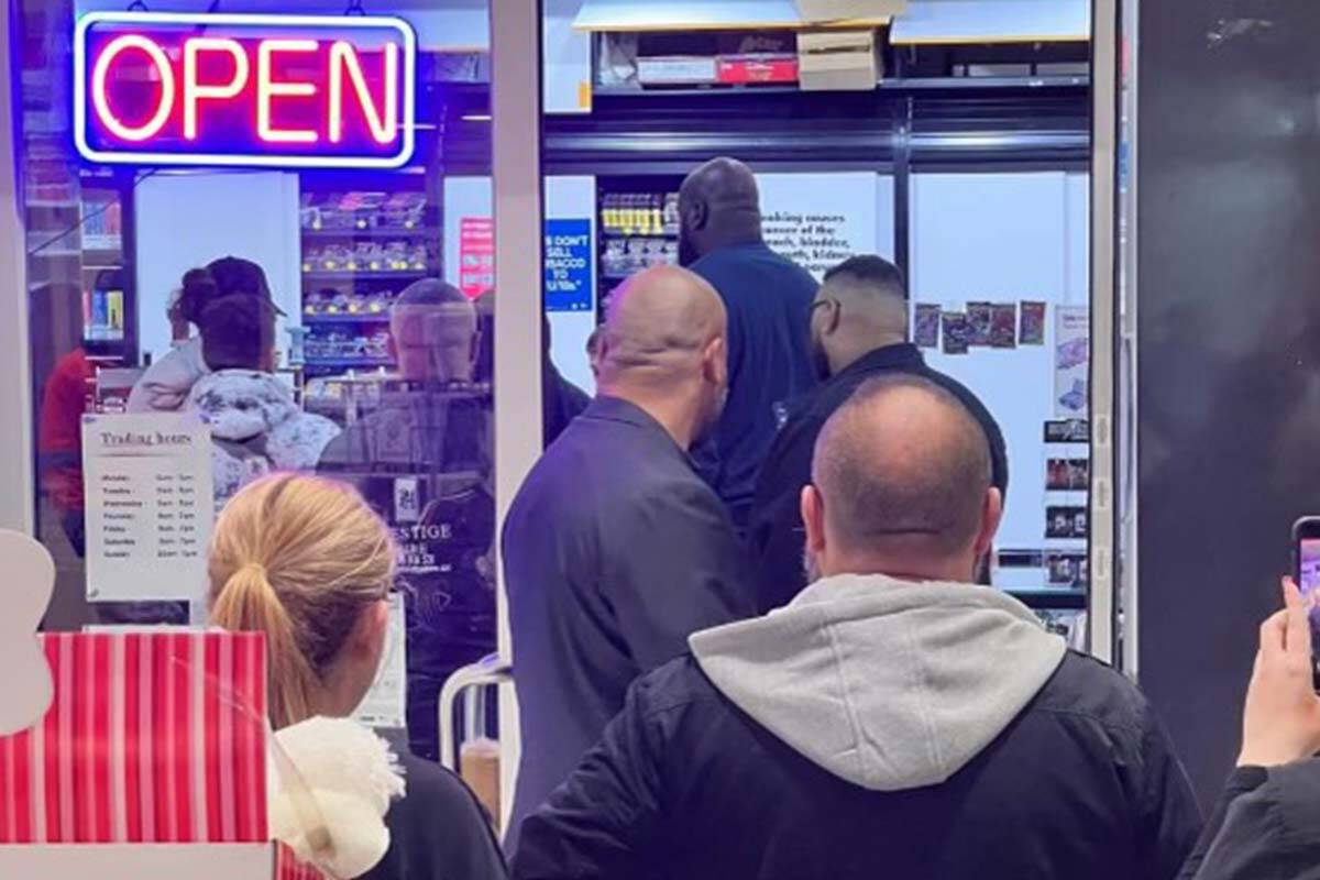 Article image for American basketball star spotted at a shopping centre in Melbourne’s north