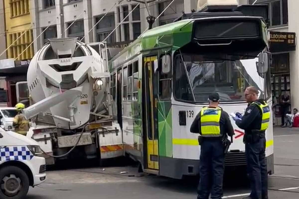 Article image for Two people taken to hospital after tram derails in CBD