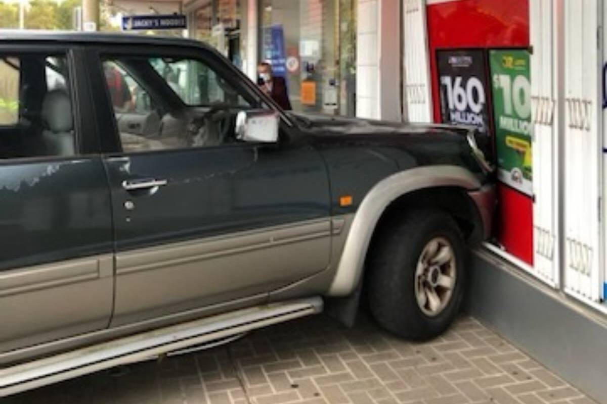 Article image for Car crashes into window at Eastfield Pharmacy