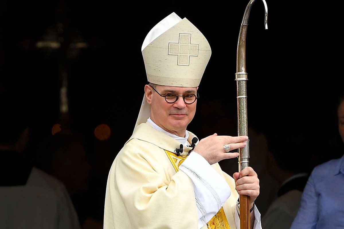 Article image for Archbishop of Melbourne phones 3AW to say he’s done with the Bombers