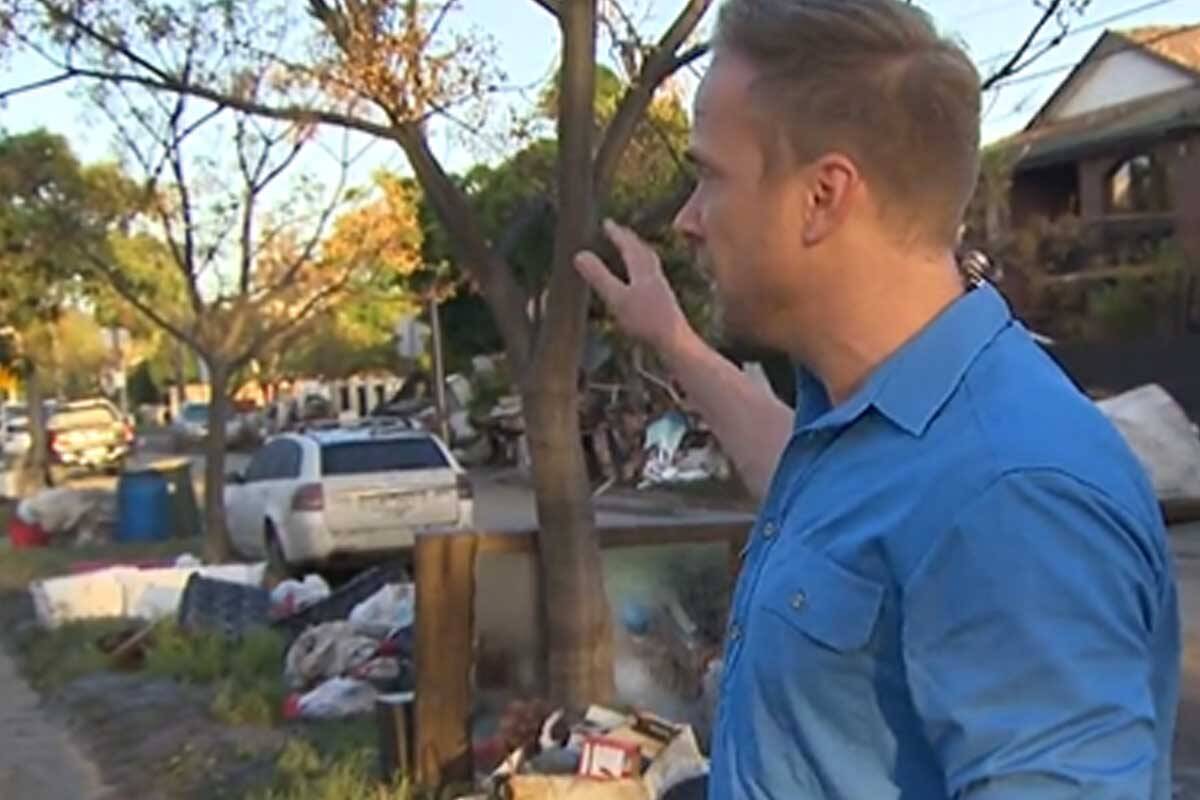 Article image for TV crew busts suspected looters at Maribyrnong