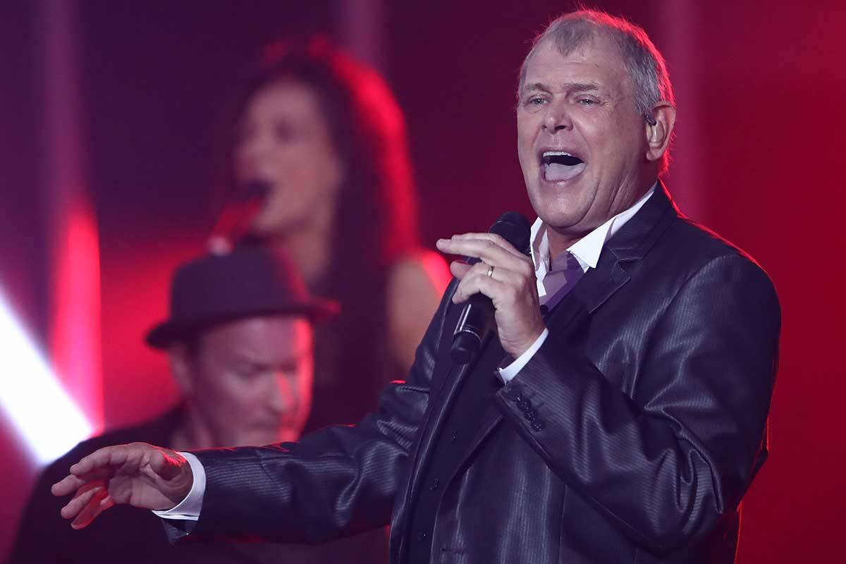 Article image for The question about John Farnham’s recovery his family ‘totally understands’