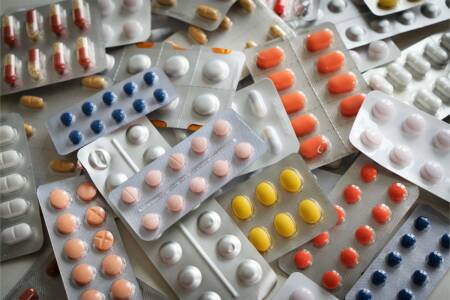 Serious shortage of common drugs sparks concern