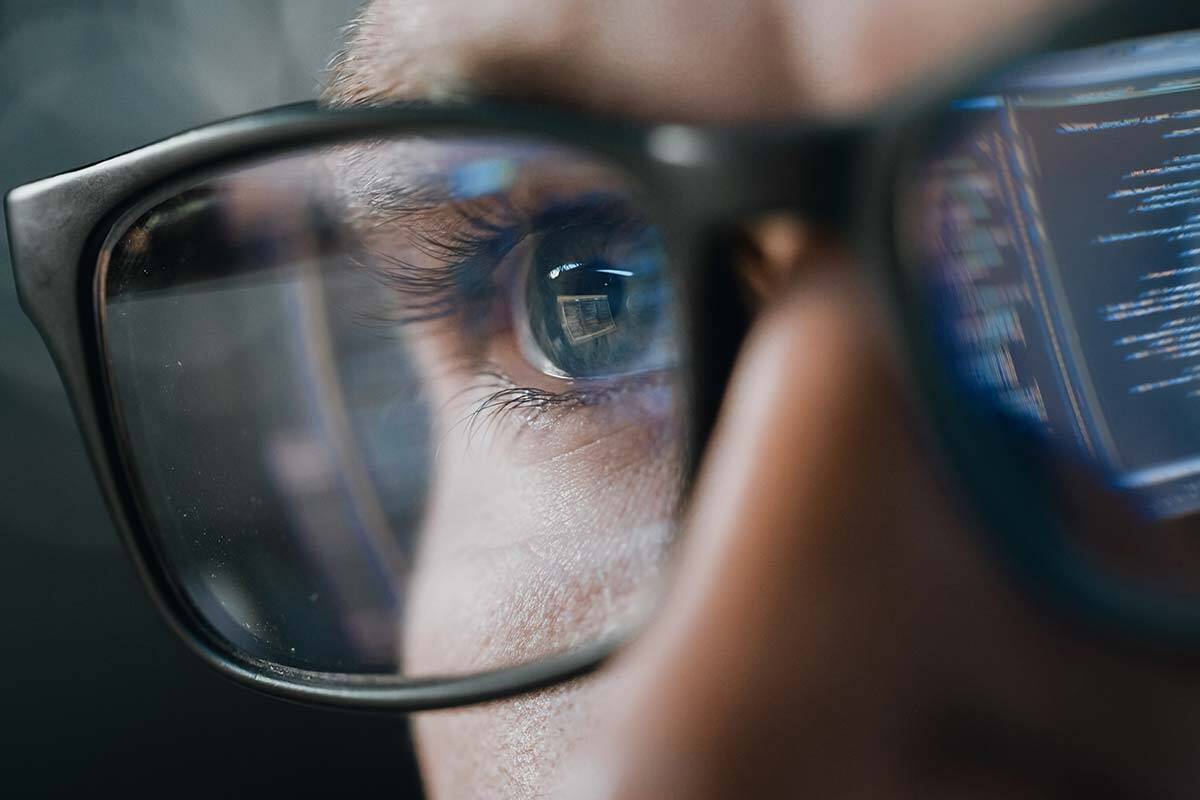 Article image for The diet change that may reduce digital eye strain