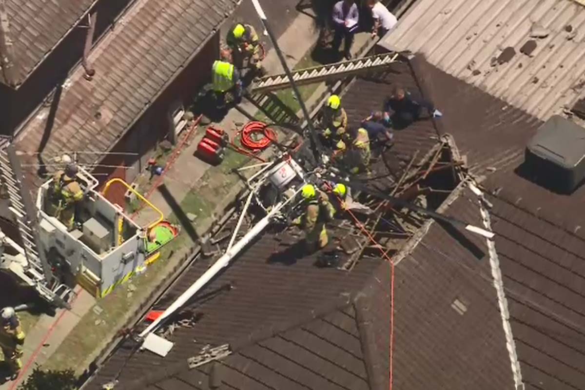 Helicopter crashes into a Mentone house