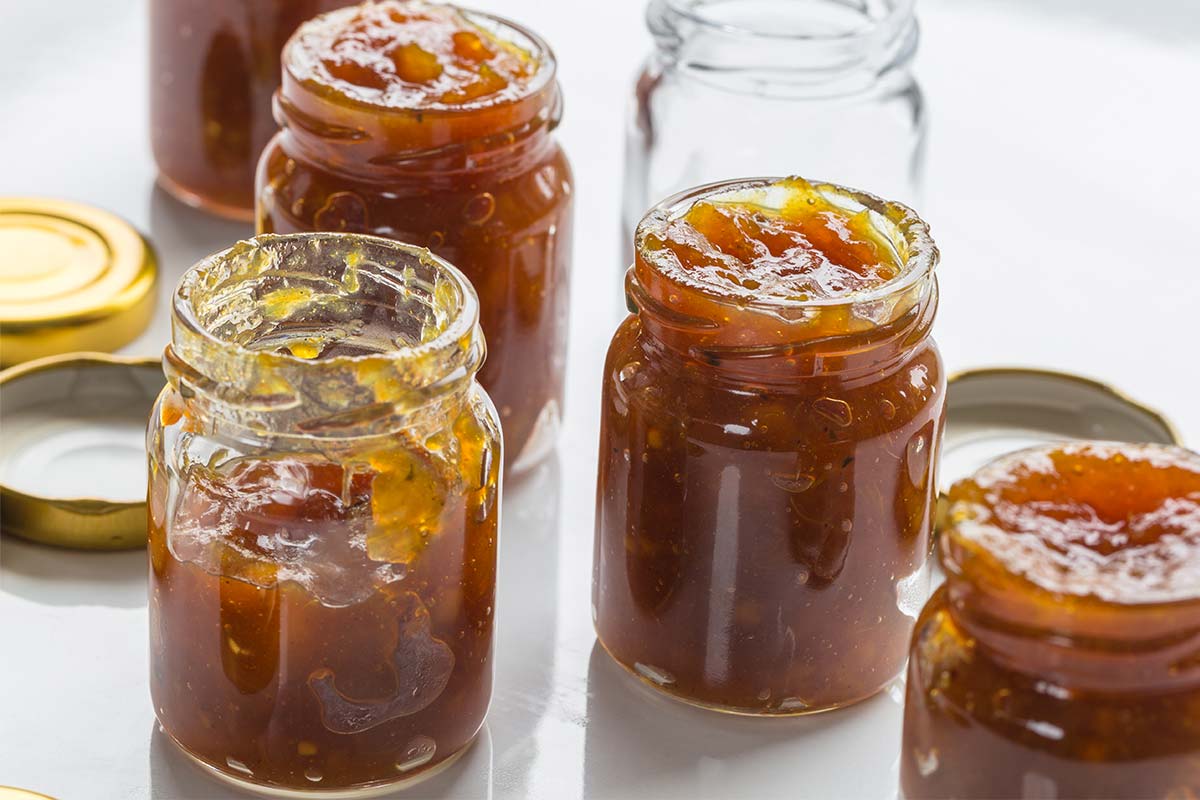 A listener shares her recipe for homemade EZYsauce