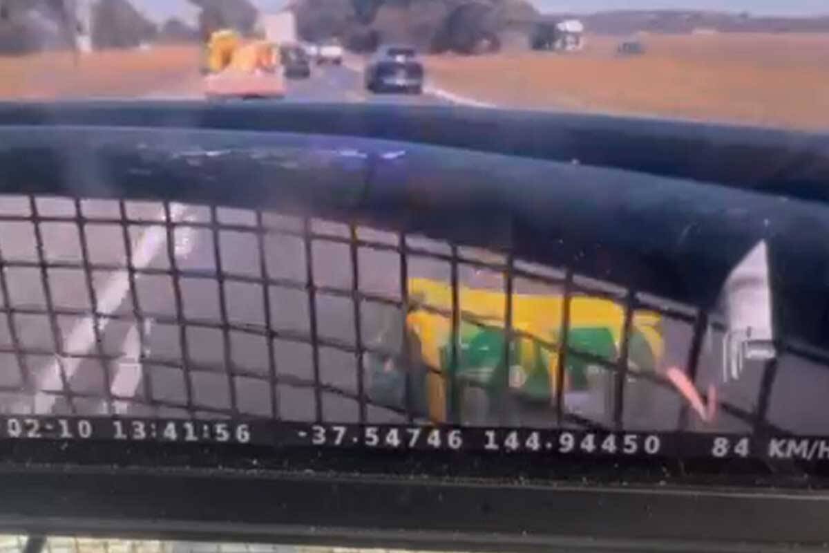 Article image for Driver details lucky escape on Hume freeway
