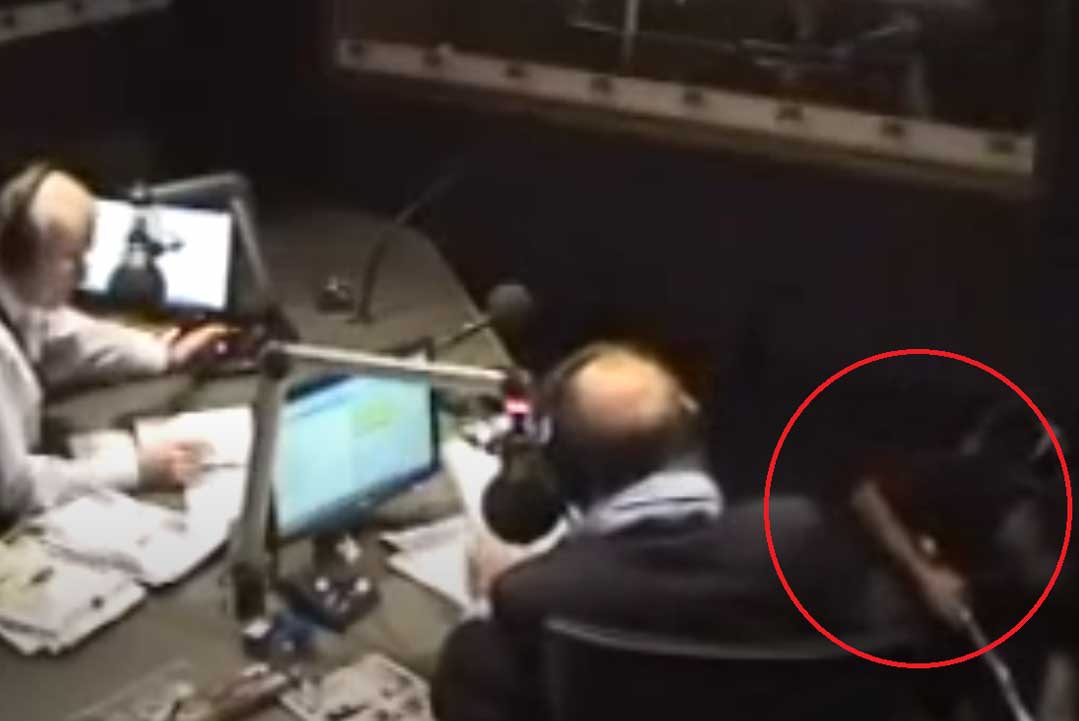 Article image for It’s happened again! Hilarious history repeats with iconic 3AW moment
