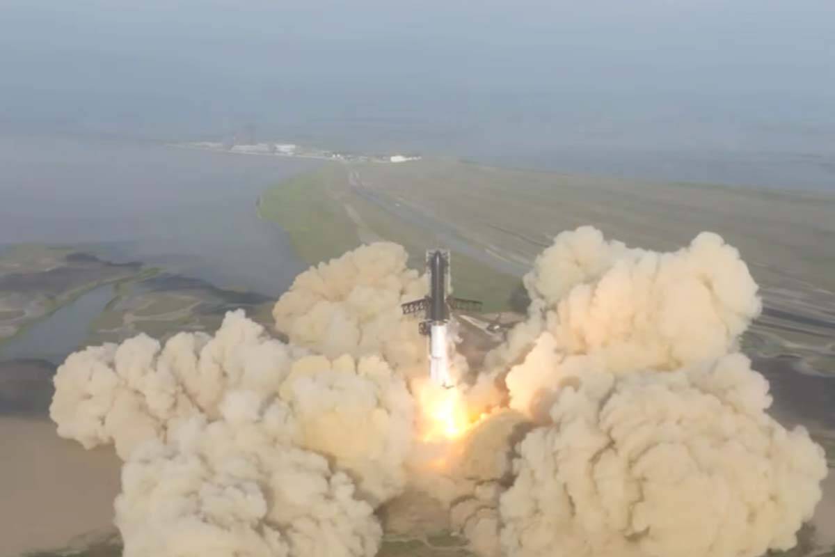 Article image for Why SpaceX deems launch a ‘huge success’ despite explosion minutes after lift-off