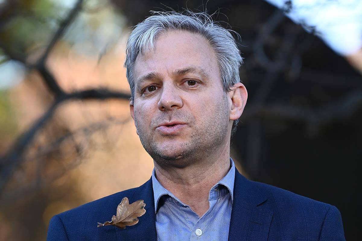 Article image for Chief Health Officer Brett Sutton resigns