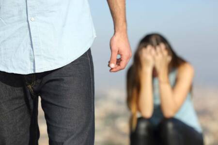 The cold way one-in-five young Aussies are breaking up