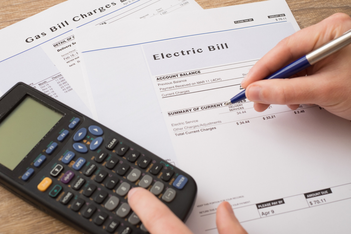 Article image for How Victorians can get the best energy deal as prices continue to rise