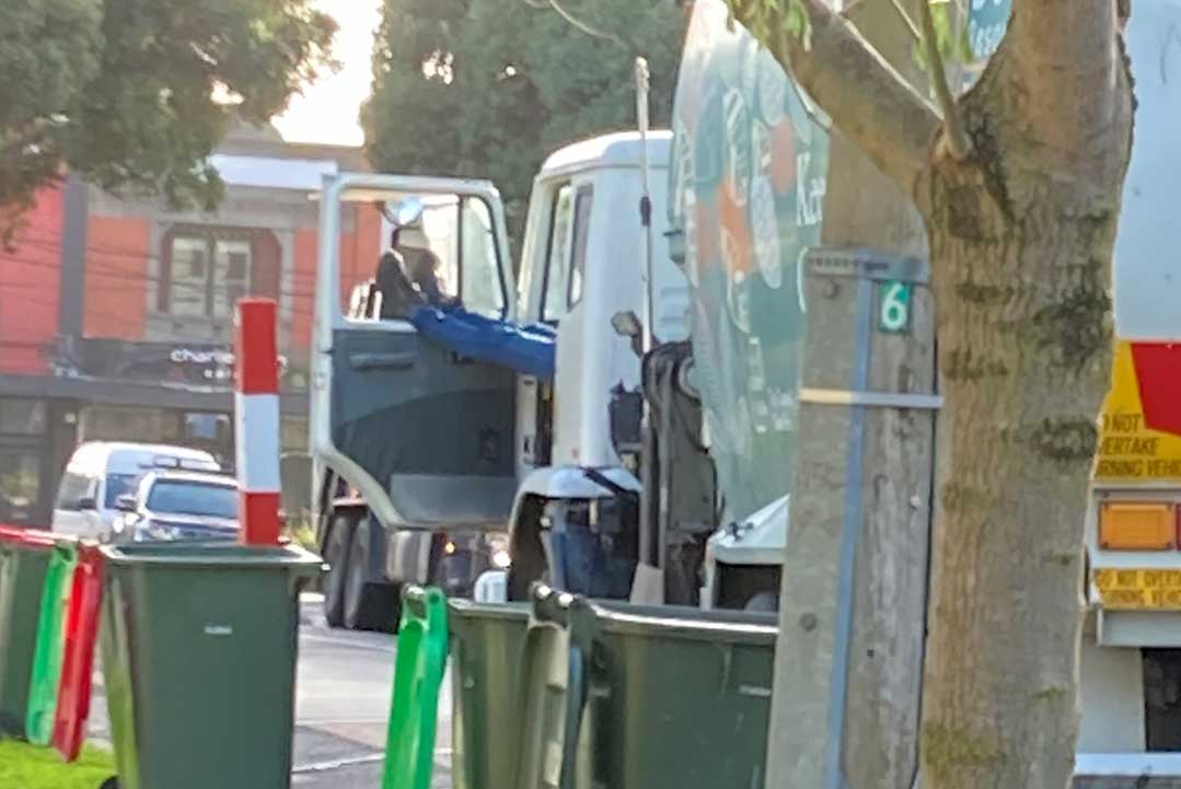 Article image for Council worker snapped taking it VERY easy on the job!