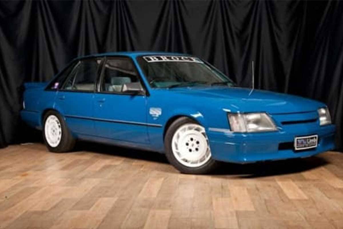 Article image for Rare classic car once owned by Tony Lockett to go under the hammer