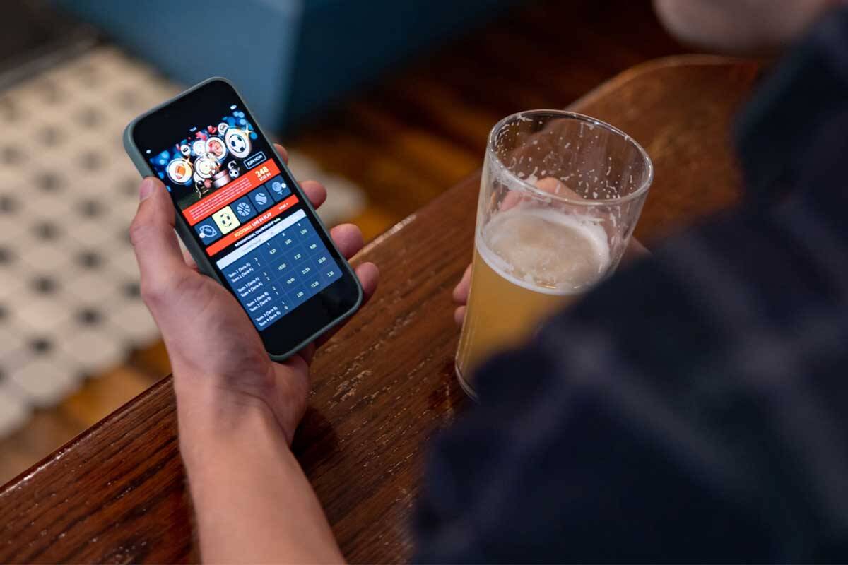 Article image for Call for ‘significant’ regulation as staggering number of gambling ads air on free-to-air channels