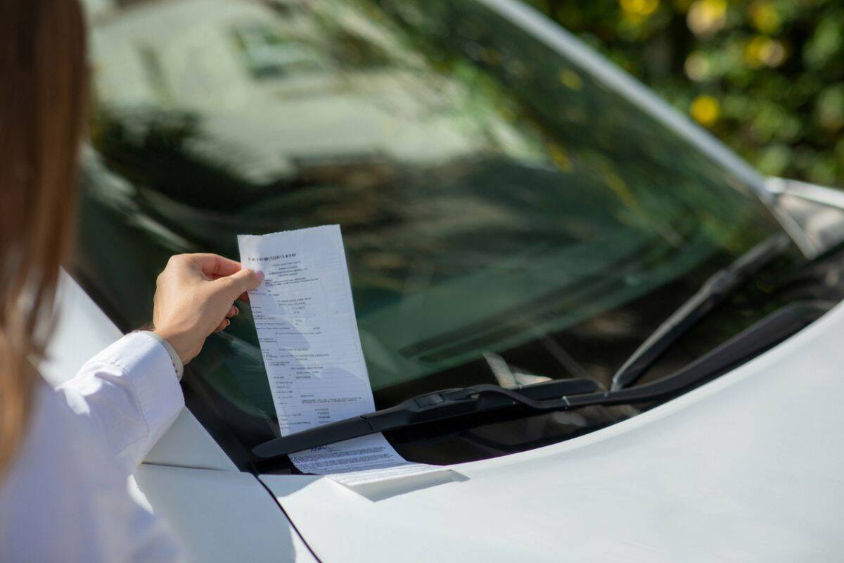 Article image for Parent cops ‘ridiculous’ fine in school pick-up zone in Melbourne’s north-west