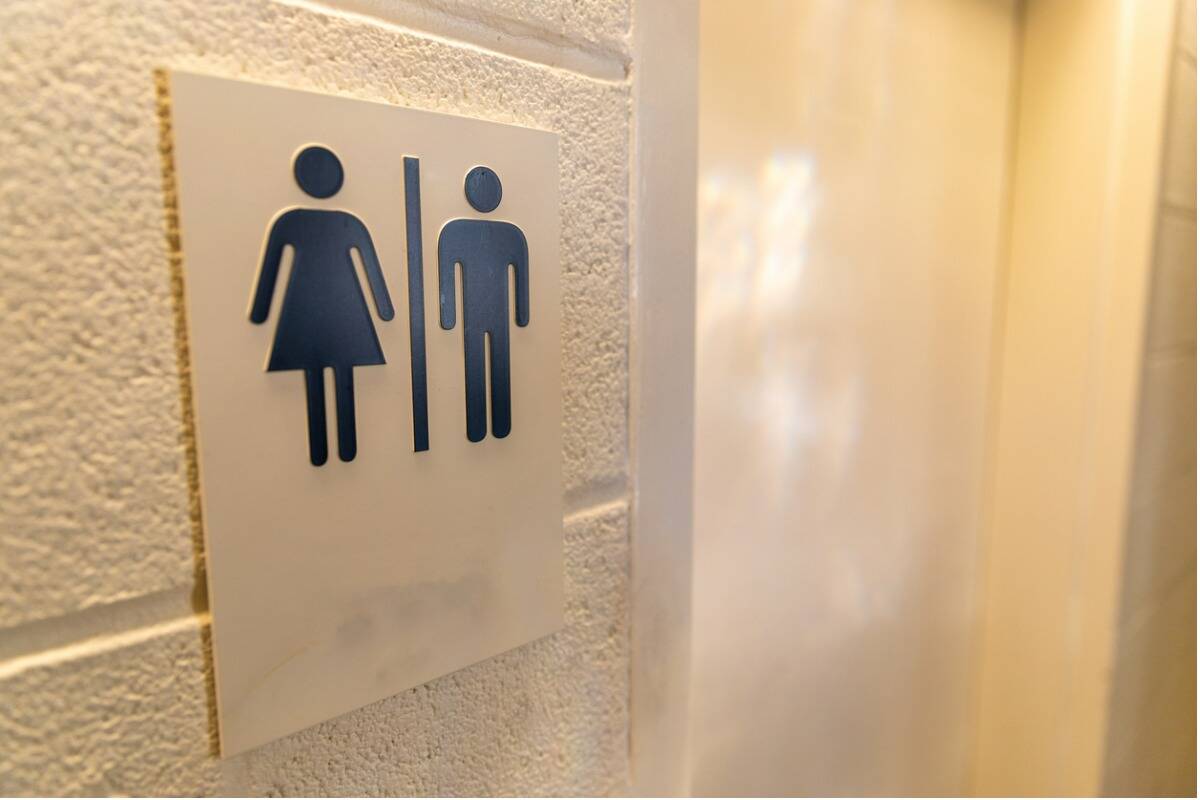 3AW-Istock-Unisex bathroom sign