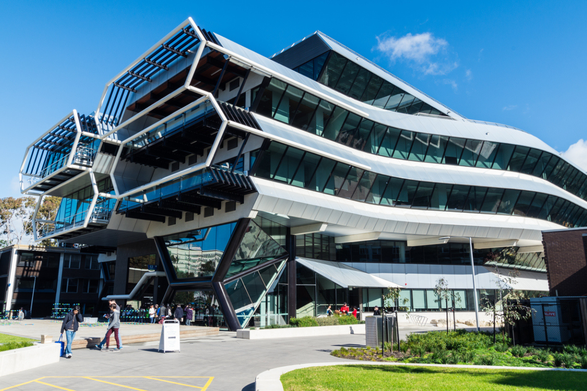 Article image for Hundreds sign student petition after Monash University hikes residential hall fees