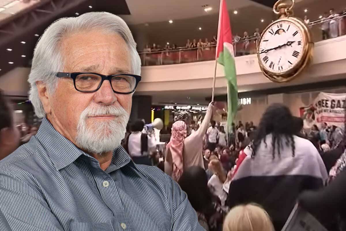 Article image for What Neil Mitchell found ‘disturbing’ about yesterday’s student protest