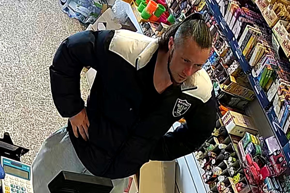 Up to $2,500 worth of items purchased with stolen credit cards across ...