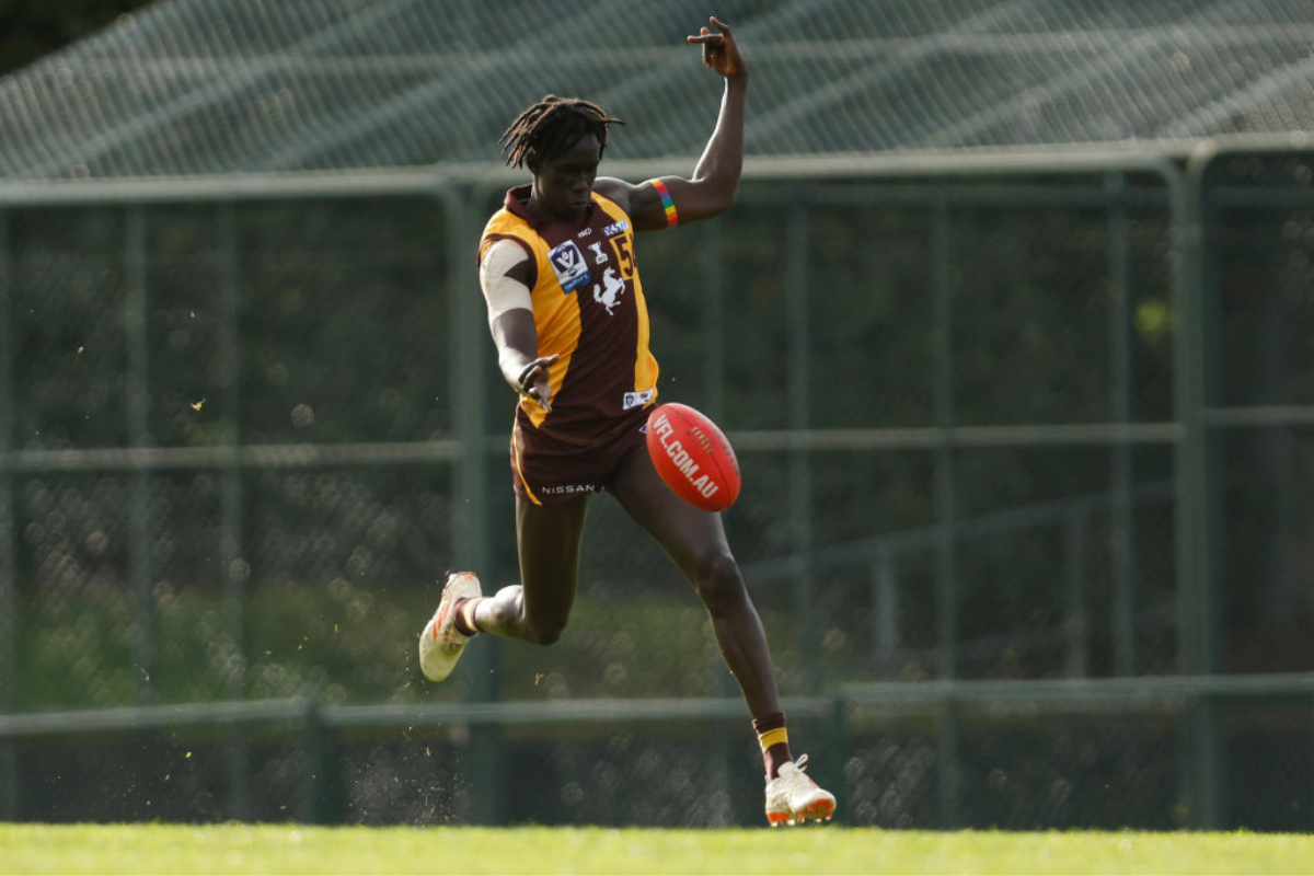 Article image for Rohan Connolly on Hawthorn and their decision over Changkuoth Jiath