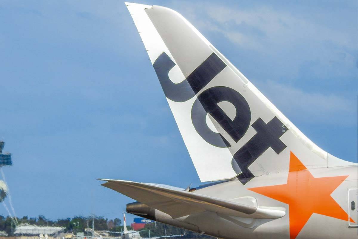 Article image for Jetstar bungle leaves Aussies stranded in Singapore