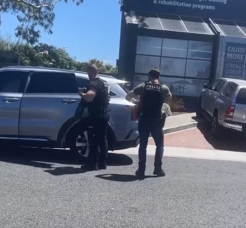 Article image for Police descend on Mornington property after reports of bomb threat