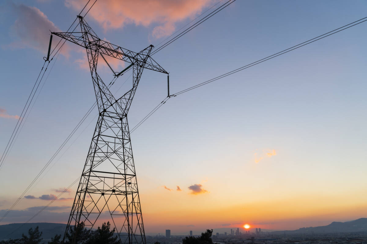 Article image for 77,000 homes remain without power two days into storm aftermath
